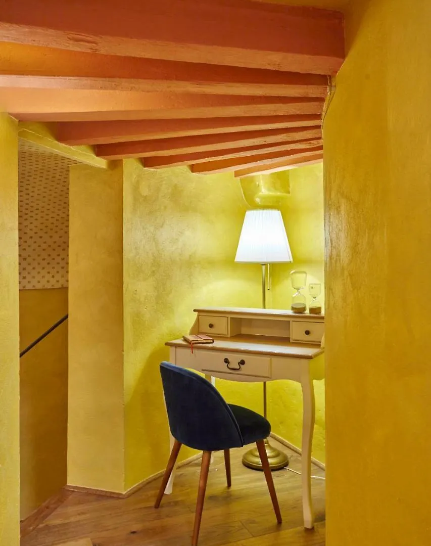 Palazzo Di Alcina - Residenza D'Epoca - Luxury- Bed & Breakfast Bologna